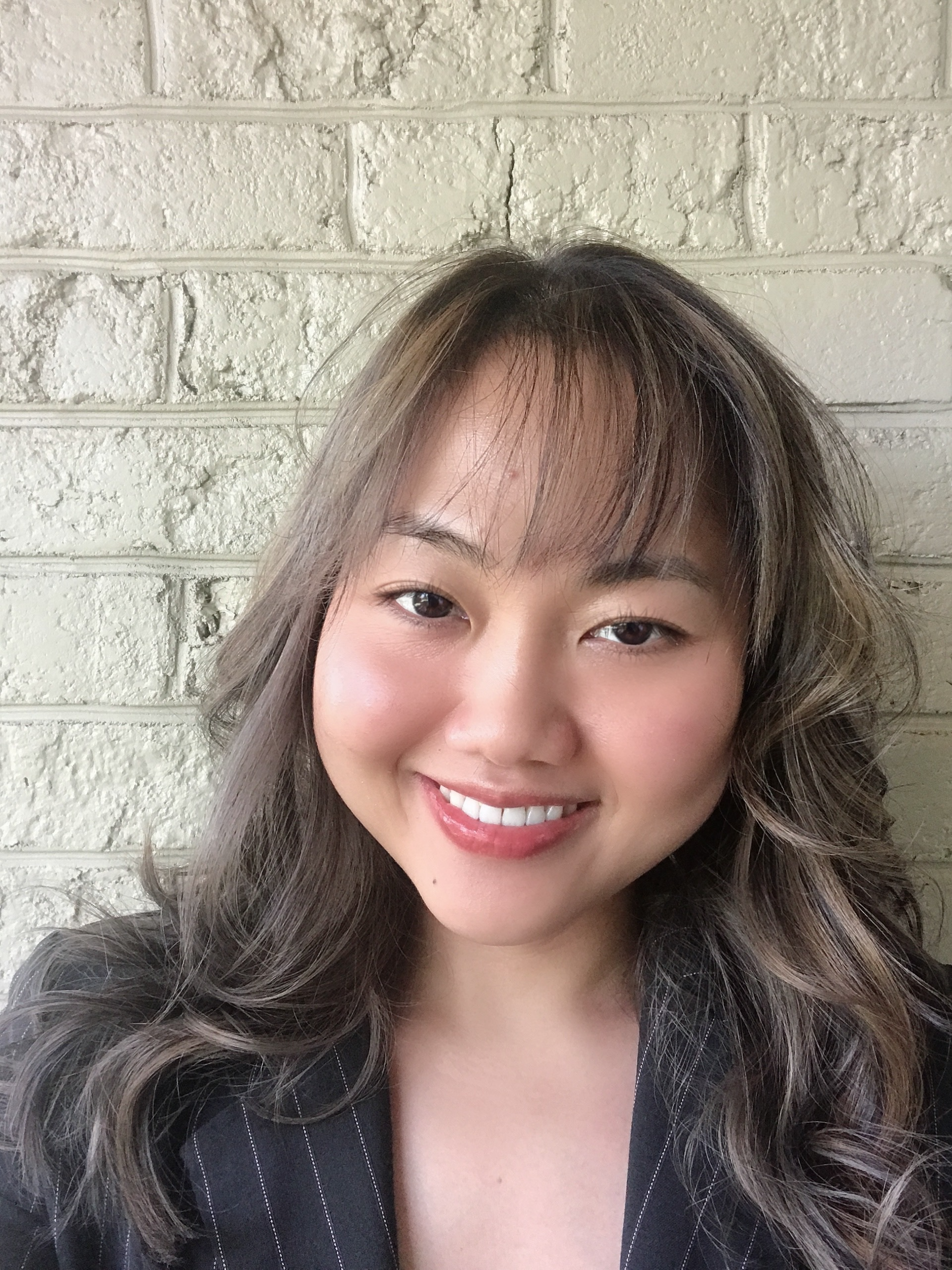 Headshot of Linh Le